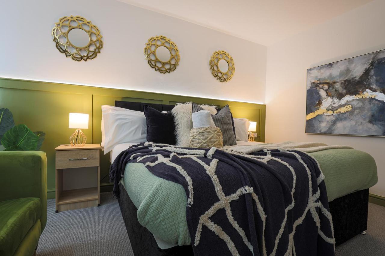 Angharad Bed And Breakfast 래넬리 외부 사진