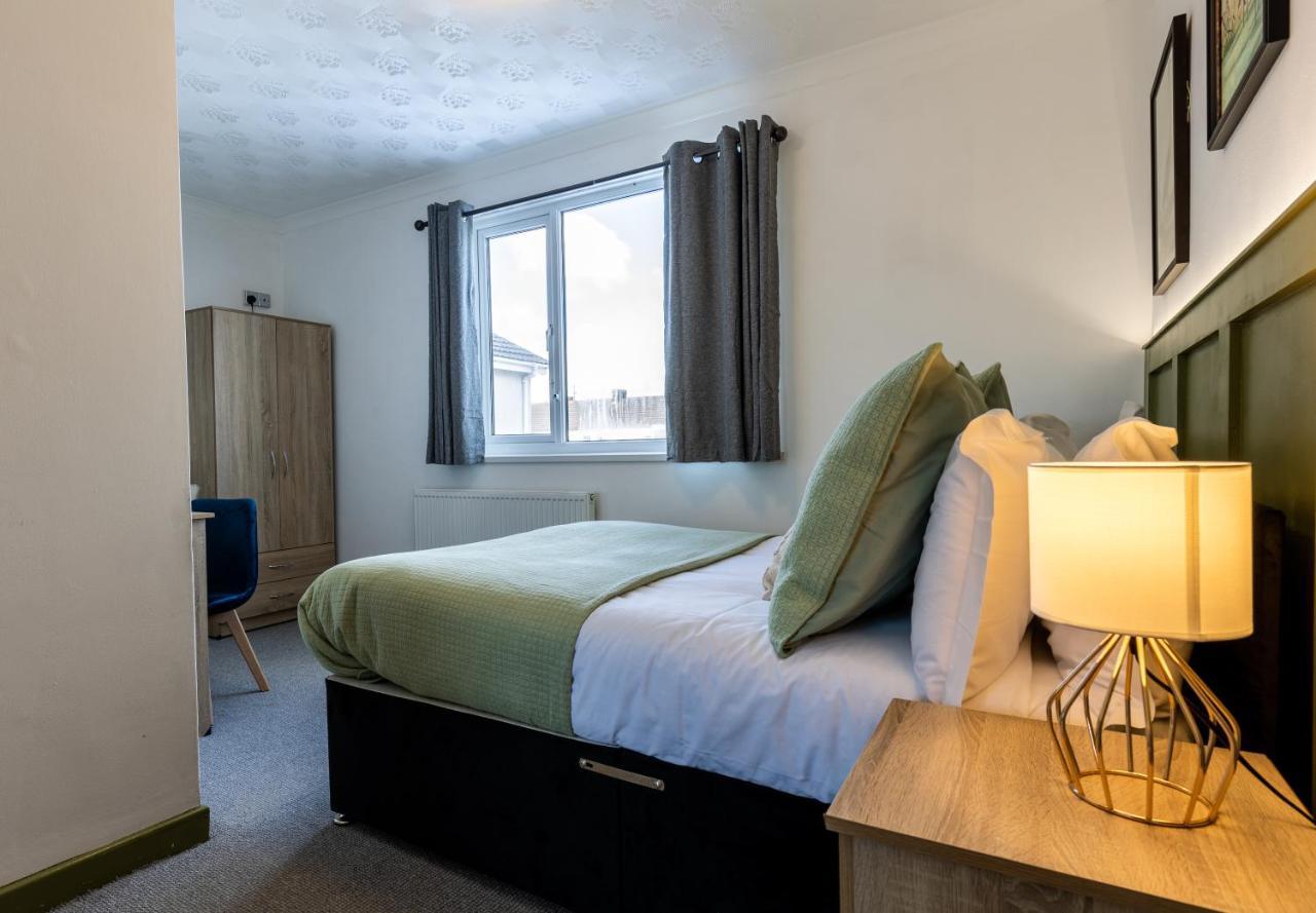 Angharad Bed And Breakfast 래넬리 외부 사진