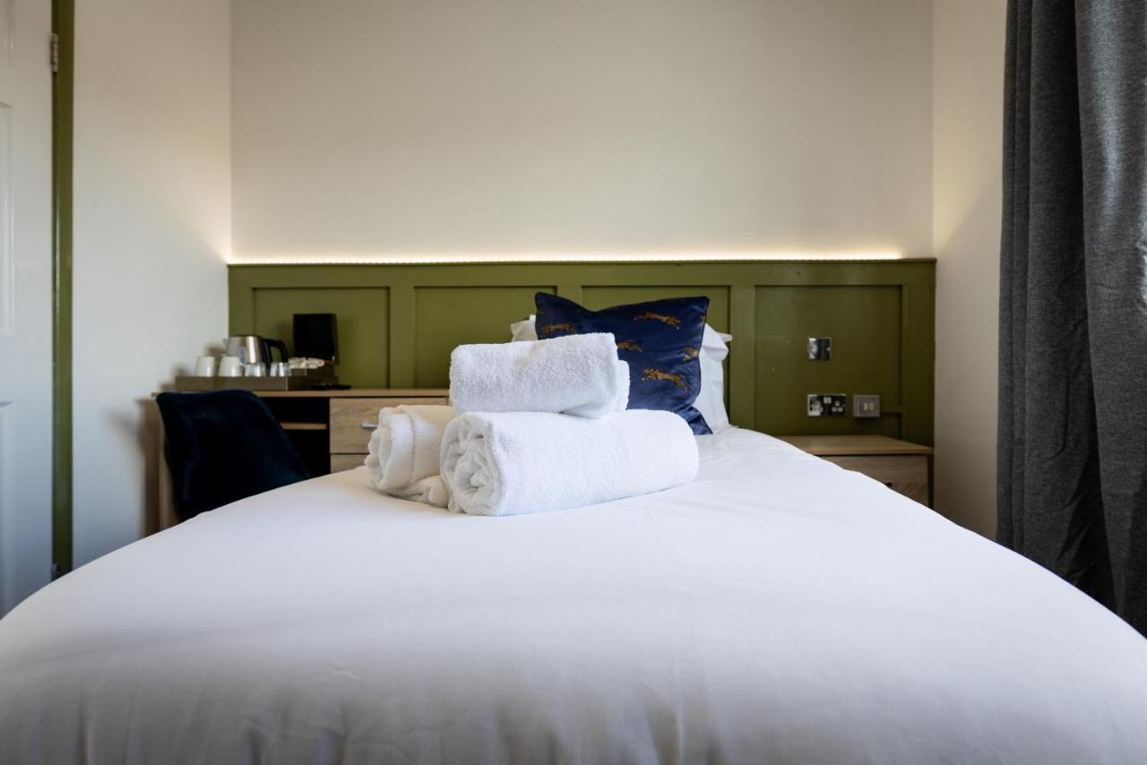 Angharad Bed And Breakfast 래넬리 외부 사진